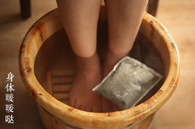 苗康樂(lè)養(yǎng)生館解析浴足的幾大保健作用