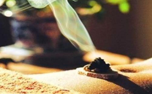 患臍疝的原因有哪些?臍疝怎么治療?