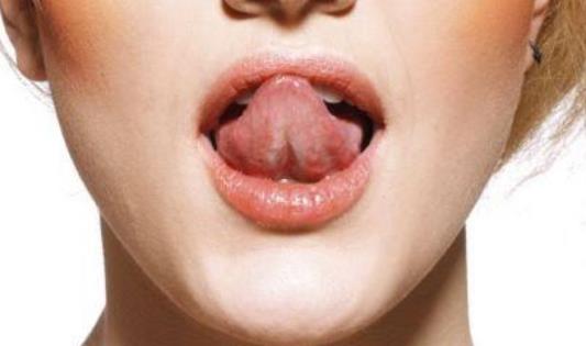 哪些疾病會引起舌頭腫大?誘發(fā)舌頭腫大的原因有哪些?