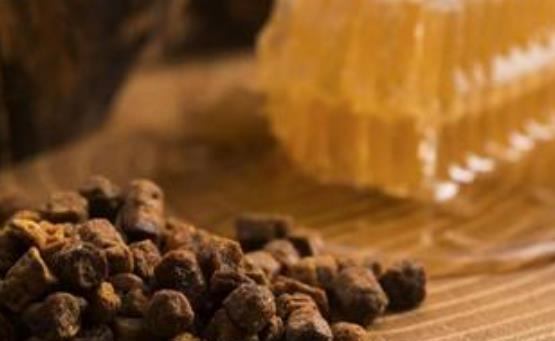 哪些人不宜服用蜂膠?蜂膠有哪些作用?