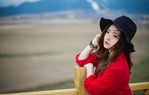 腳扭傷了什么時(shí)候冷敷什么時(shí)候熱敷?腳扭傷熱敷可以直接用熱水泡嗎
