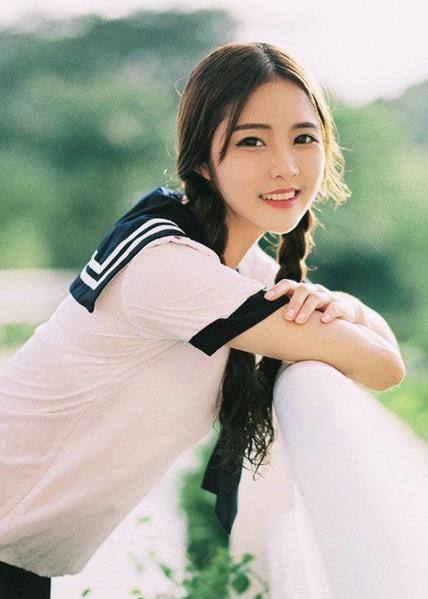 女生有腿毛正常嗎?女生腿毛長的原因是什么?
