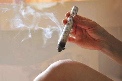 艾灸后濕氣從身體哪些位置排出?合谷穴艾灸的作用是什么