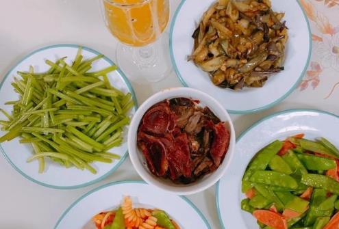一天吃兩頓飯好還是三頓飯好?早上不吃早餐好嗎?