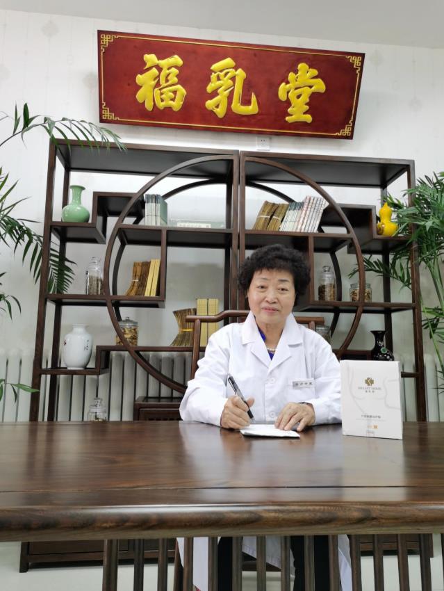 潘淑鳳乳腺貼治療乳腺增生效果顯著,潘淑鳳乳腺貼福乳堂專題