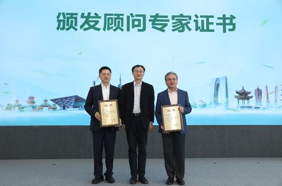 安利打造“健康促進(jìn)科普基地”支持 “長(zhǎng)三角一體化健康促進(jìn)行動(dòng)暨新民健康大講堂巡講”活動(dòng)