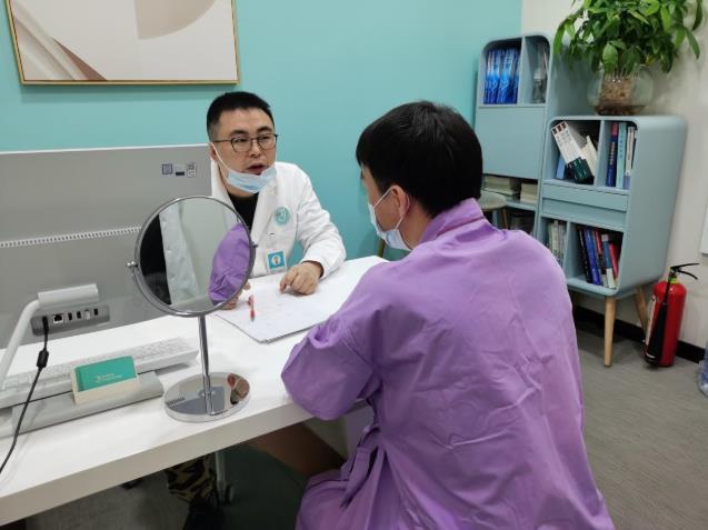 仇侃敏:鼻整形恢復(fù)期常見問題