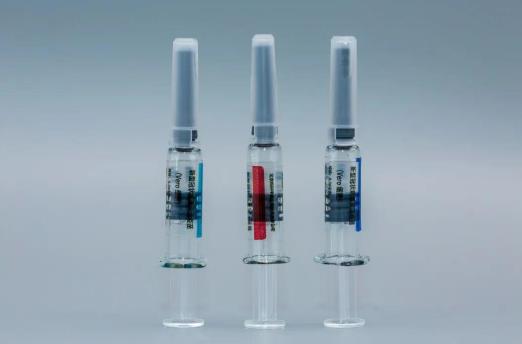 打新冠疫苗要社?▎?新冠疫苗兩針和三針的哪個(gè)副作用。