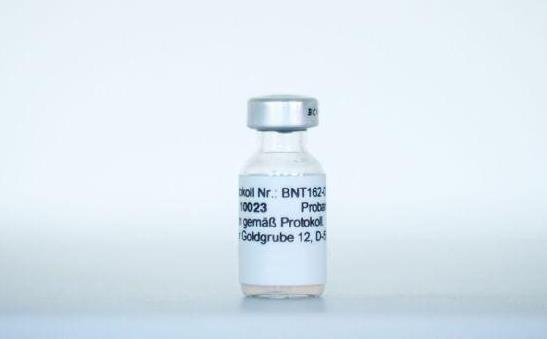 打了新冠疫苗就百分百不會(huì)被傳染了嗎?免疫力差的人能打新冠疫苗嗎