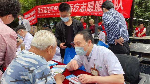 關愛居民健康|浙江康靜醫(yī)院健康義診助力社區(qū)文化節(jié)