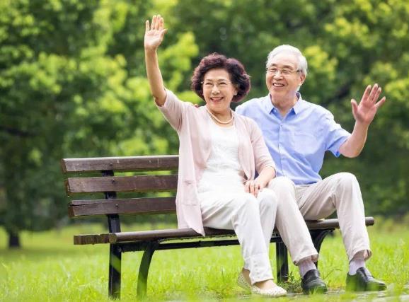 老年人夏季預(yù)防中暑的方法?老年人中暑有哪些癥狀