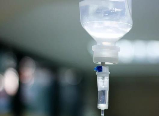 輸液鼓包了會吸收嗎?輸液手腫了能堅持輸完嗎?
