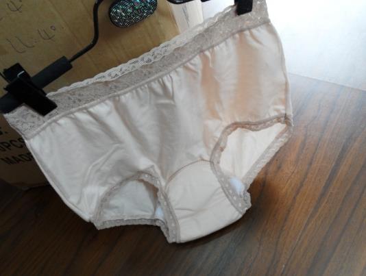 陰虱好了以前的衣服還能穿嗎?怎么確定陰虱已經(jīng)好了?