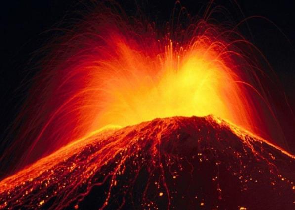 造成火山爆發(fā)的原因是什么?火山爆發(fā)后會帶來哪些危害?