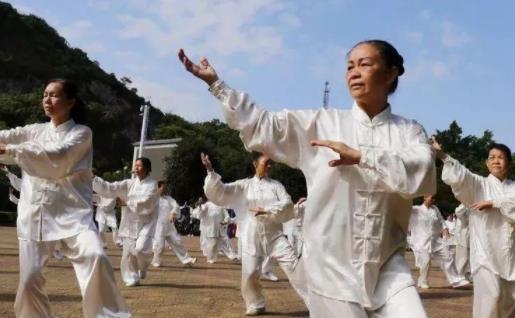 練八段錦會(huì)損傷關(guān)節(jié)嗎 八段錦會(huì)傷膝蓋嗎