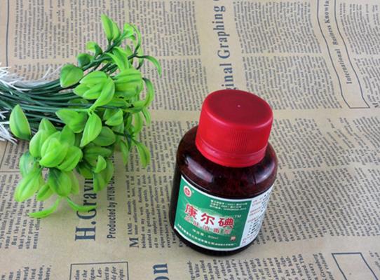 碘伏弄到眼睛里有沒有事?碘伏進(jìn)眼睛視力會(huì)下降嗎?