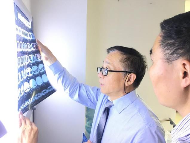 南寧腫瘤醫(yī)院推薦廣州復大腫瘤醫(yī)院:肺癌彌漫多處轉(zhuǎn)移