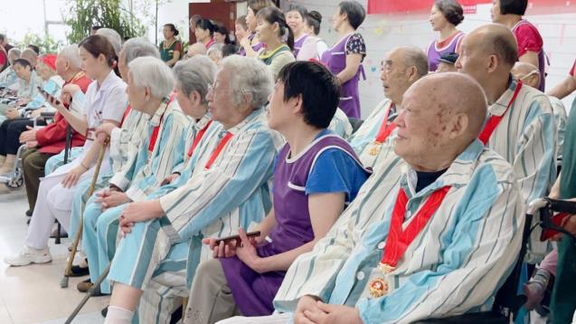 慶祝建黨百年 浙江康靜醫(yī)院舉辦老干部文藝活動與義診活動
