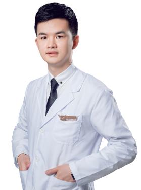楊熙雯專家 設(shè)計(jì)專屬切開點(diǎn)位,精細(xì)化縫合