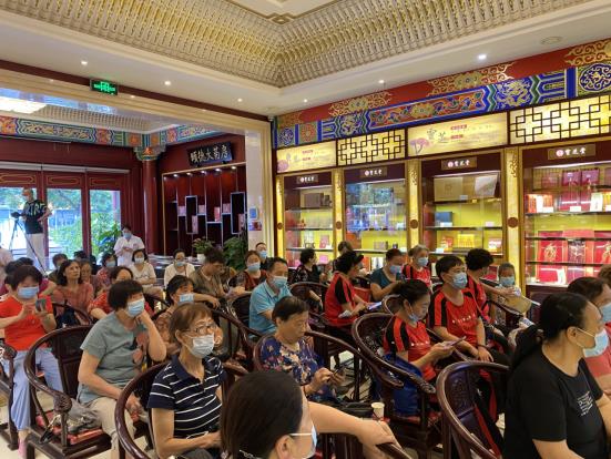 成都寶芝堂中醫(yī)館“艾家人”冬病夏治文化節(jié)—百萬公益進(jìn)家庭