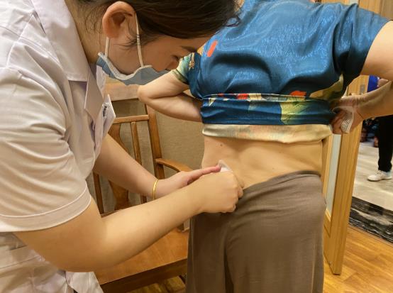 成都寶芝堂中醫(yī)館“艾家人”冬病夏治文化節(jié)—百萬公益進(jìn)家庭