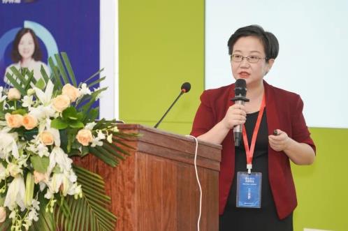 西安國際醫(yī)學(xué)中心整形醫(yī)院隆重召開“逐光而行 向美而生”醫(yī)美高級研修班