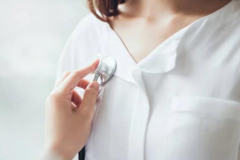 康韻茹貝源能修護(hù)乳腺纖維瘤是真的嗎?治療纖維瘤選對(duì)方法很關(guān)鍵