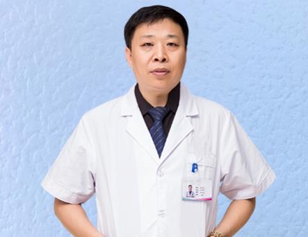 新軍都醫(yī)院趙河臣主任談白癜風(fēng)治療的目標(biāo):控制病情發(fā)展,促進(jìn)白斑復(fù)色