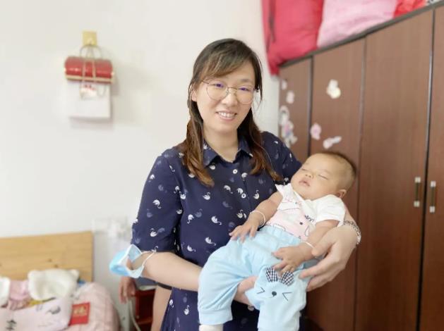 寧波送子鳥醫(yī)院愛心回訪,兩年不孕治療后懷上小棉襖