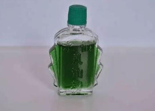 鼻子經(jīng)常吸入風(fēng)油精會致癌嗎?口服風(fēng)油精有問題嗎?