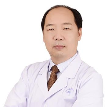 上海白內(nèi)障專家郭?平淌谔嵝眩豪夏耆艘柩劬Τ霈F(xiàn)這些癥狀!