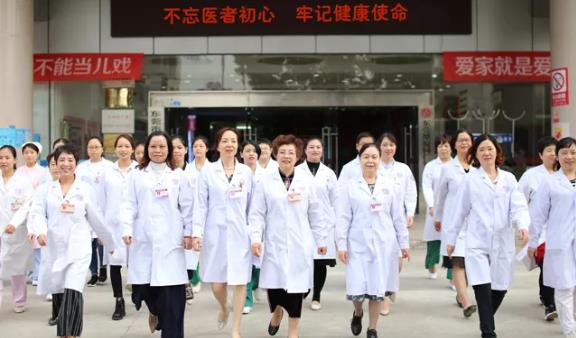 重磅:查的準(zhǔn)才能治的好 寶仁婦產(chǎn)醫(yī)院檢驗(yàn)科設(shè)備全面更新升級(jí)