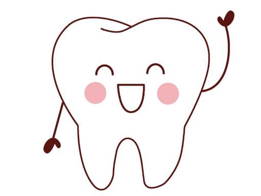 戴牙套一定要在一個(gè)醫(yī)院?jiǎn)?拔牙后鑲牙的最佳時(shí)間