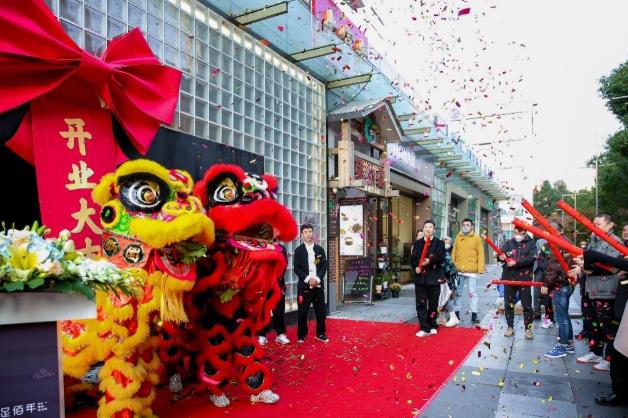 “功夫足道”開創(chuàng)者足佰年 上海首店盛大開業(yè)