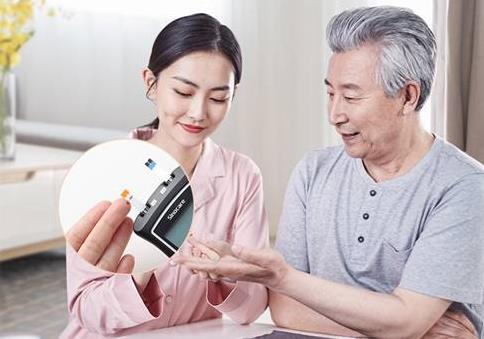 痛風(fēng)是怎么形成的?三諾尿酸儀準(zhǔn)不準(zhǔn)?了解這幾點做好預(yù)防