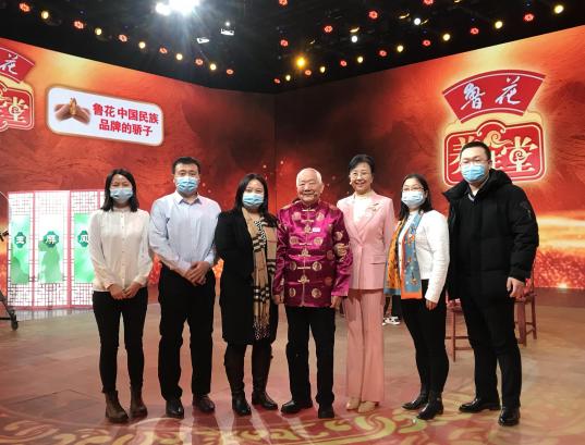 中醫(yī)張曉明主任做客《養(yǎng)生堂》講述防癌的“法寶”! 714157d3104ef721f46dcaa59c82703.png