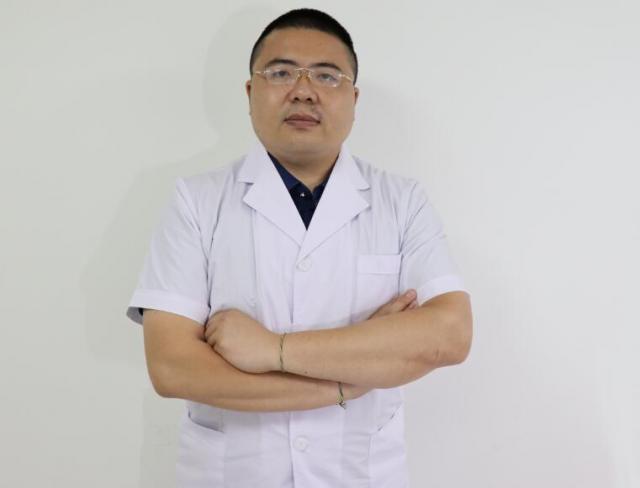 北京三甲醫(yī)院肝硬化專家甘雨醫(yī)生:肝硬化中晚期一定會(huì)出現(xiàn)腹水嗎? 111111111.jpg