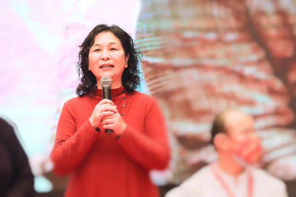 紅杏林老師:可以把實用的中醫(yī)技術,傳播給千萬家庭 http://www.chouju30.cn/upload_files/article/11/202205/27_1651716970_6k0ss_.jpg