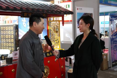 華仁尚醫(yī)“施小墨膏方”喜獲“十佳健康品牌”殊榮