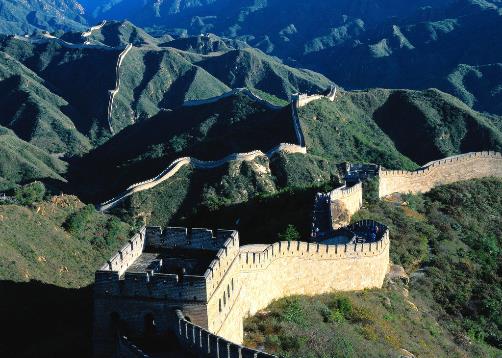 世界上最長的城墻是什么?中國萬里長城有多長
