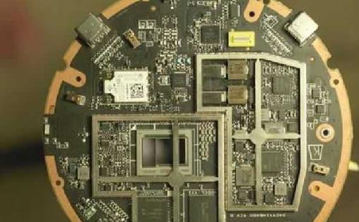 世界上最安全的電腦 Orwl只有探知到鑰匙的信號才會開機