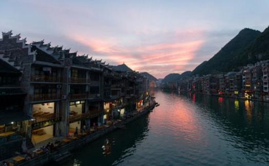 中國(guó)最美古城 鎮(zhèn)遠(yuǎn)古鎮(zhèn)古代水城