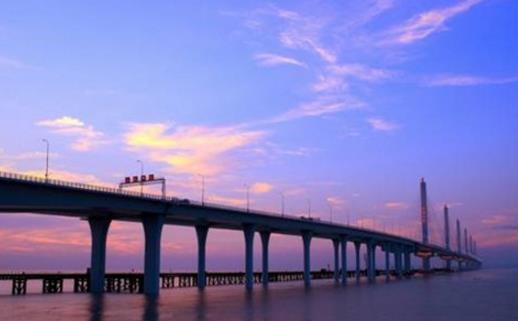 世界最長(zhǎng)最寬的多塔斜拉橋 嘉紹跨海大橋全長(zhǎng)69.5公里