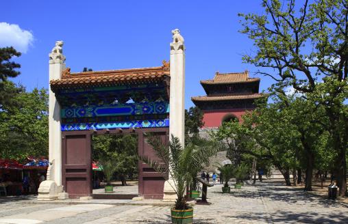 最早科學(xué)發(fā)掘的帝陵 明十三陵建于1409-1645年