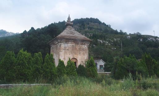 中國最早的單層石塔 四門塔建于前秦皇始元年 351年