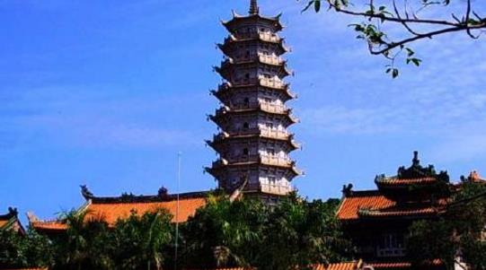 中國(guó)最早的鐵塔 千佛鐵塔鑄于南漢大寶八年