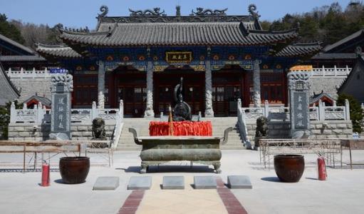 中國(guó)最大的銅殿 銅瓦寺真武殿用銅重達(dá)二百噸