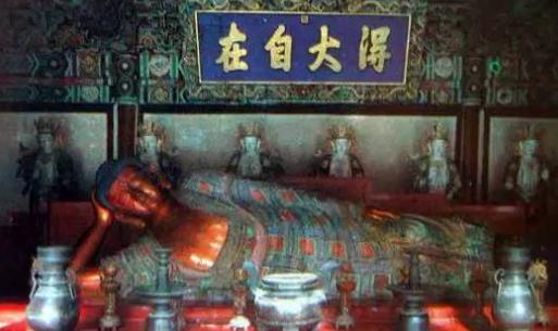 世界最大的銅臥佛 釋迦牟尼涅槃銅像長(zhǎng)5米