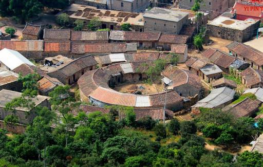 中國獨(dú)一無二的八卦式民宅 八卦堡至今約有300年