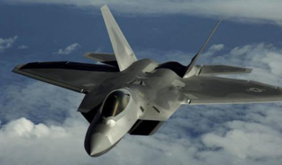 世界上最先進(jìn)的戰(zhàn)斗機(jī) 美國(guó)F-22猛禽進(jìn)入服役的第五代戰(zhàn)斗機(jī)